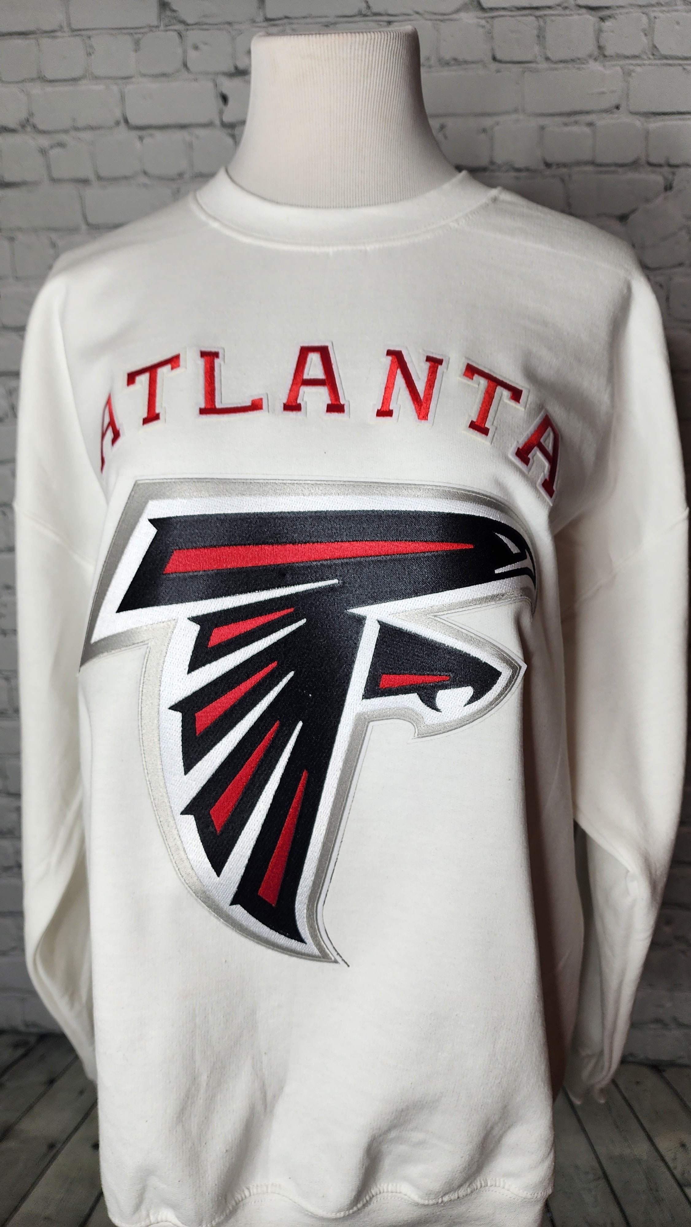 Vintage atlanta falcons on sale sweatshirt